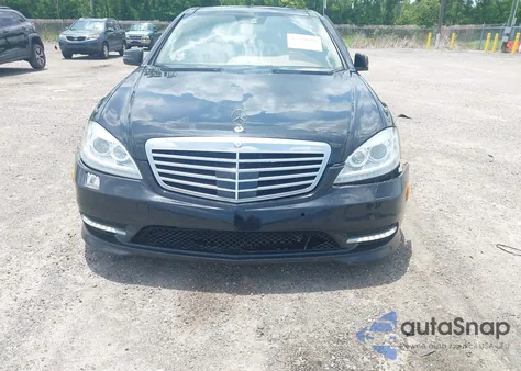 2012 Mercedes-Benz S 550 from USA, damaged, VIN WDDNG7DB1CA449178